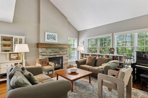 1616 Wexford Way, Saint Paul, MN 55125