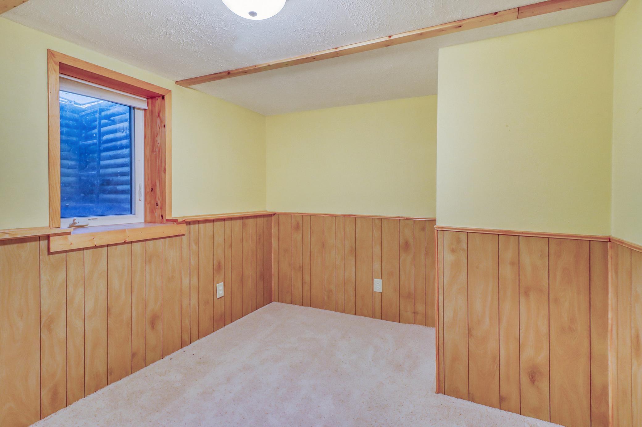 Basement Bedroom1_1-3264.jpg
