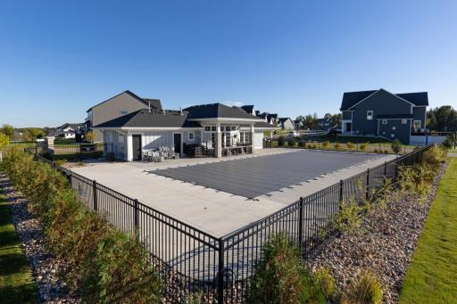 16497 64th Avenue N, Maple Grove, MN 55311