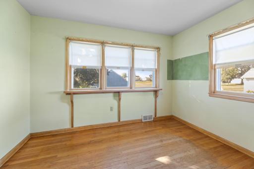 200 1st Street SE, Eitzen, MN 55931