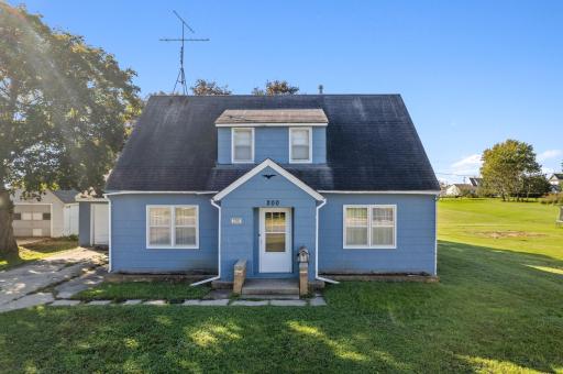 200 1st Street SE, Eitzen, MN 55931