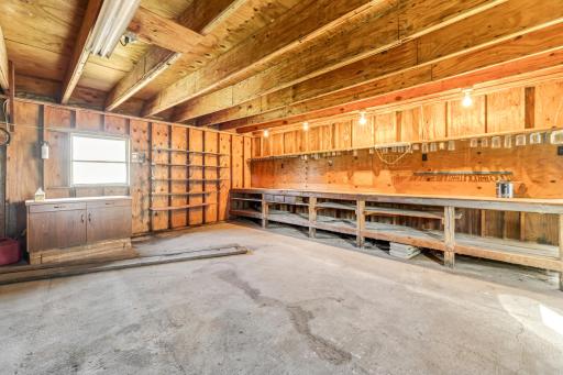 200 1st Street SE, Eitzen, MN 55931