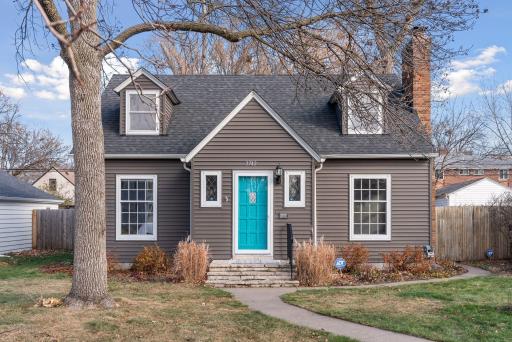 Photo for 3742 Hubbard Avenue N, Minneapolis, MN 55422 - listing #6799761 Welcome home to 3742 Hubbard Ave N, Robbinsdale