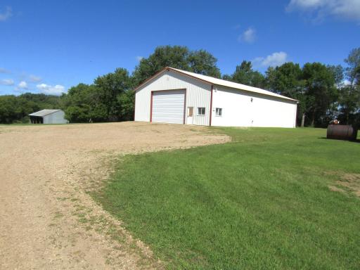 742 200th Avenue SW, Appleton, MN 56208