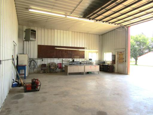 742 200th Avenue SW, Appleton, MN 56208