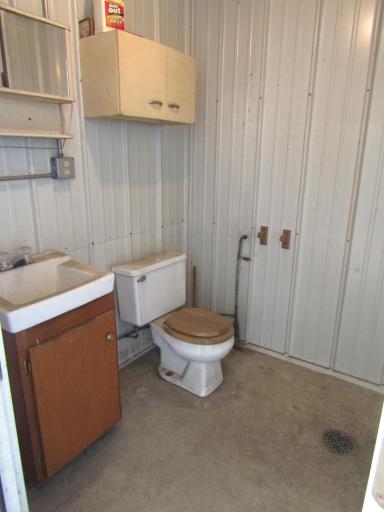 742 200th Avenue SW, Appleton, MN 56208