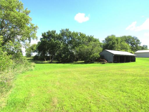 742 200th Avenue SW, Appleton, MN 56208