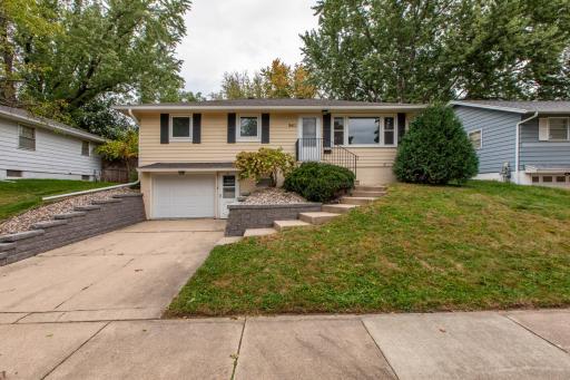 2411 18 1/2 Street NW, Rochester, MN 55901