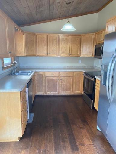 PROFESSIONAL PICTURES COMING SOON - KITCHEN WITH NEW STAINLESS APPLIANCES, VAULTED CEILING AND WOOD FLOOR