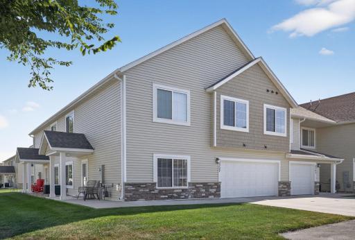 5307 Supalla Court NW, Rochester, MN 55901