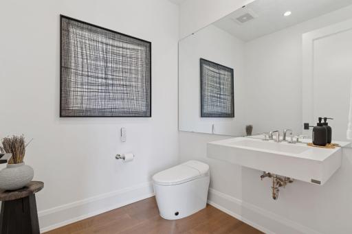 1111 W River Parkway, 8D, Minneapolis, MN 55415