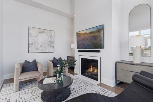 1111 W River Parkway, 8D, Minneapolis, MN 55415