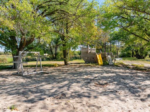 57153 Hudec Resort Road NE, Waskish, MN 56685