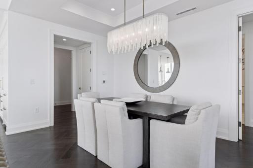 1111 W River Parkway, 26C, Minneapolis, MN 55415