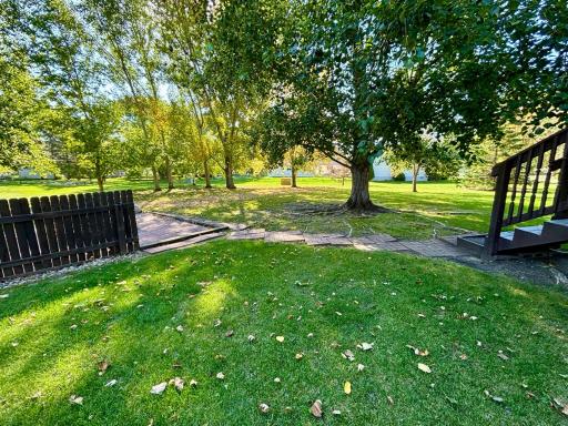 322 Oriole Avenue N, Thief River Falls, MN 56701