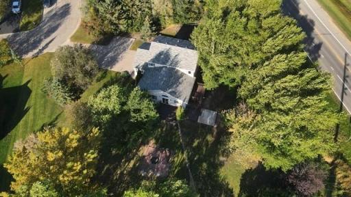 322 Oriole Avenue N, Thief River Falls, MN 56701