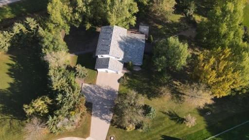 322 Oriole Avenue N, Thief River Falls, MN 56701