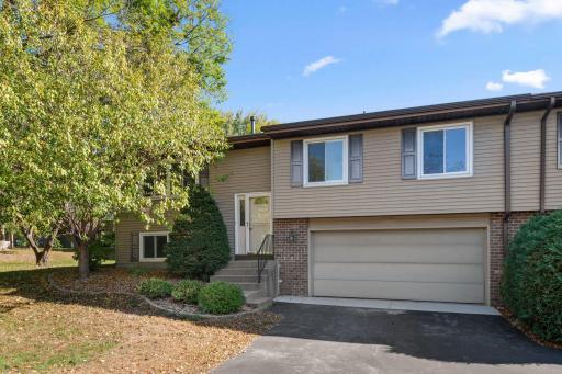 14402 91st Place N, Maple Grove, MN 55369