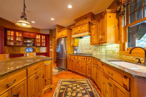 9706 S Kimble Road, Pequot Lakes, MN 56472