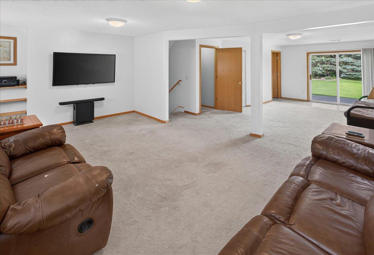 Space to add 4th bedroom!