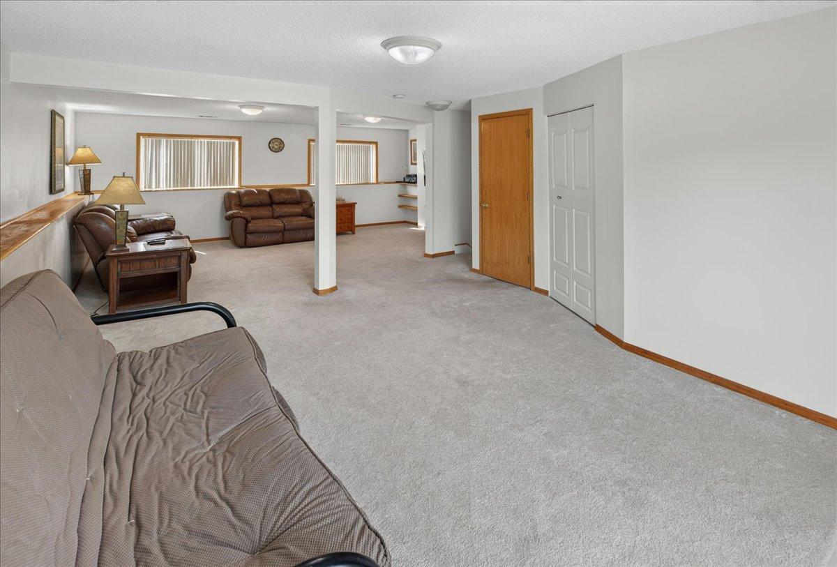 Super-sized family room - lower