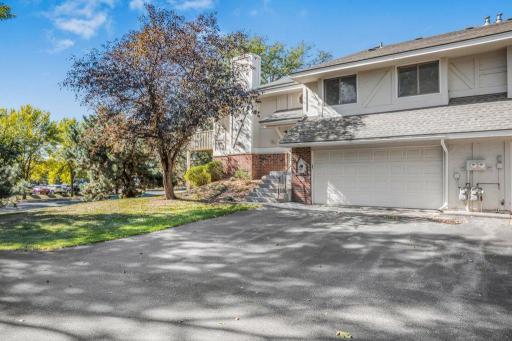 13773 84th Place N, Maple Grove, MN 55369