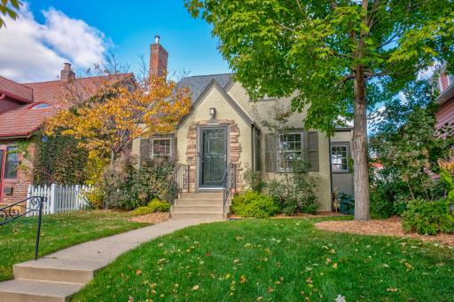 Photo for 1631 Bayard Avenue, Saint Paul, MN 55116 - listing #6800244 Click on the Virtual Tour to see the Live Video of this home!