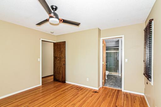 4708 W 102nd Street, Bloomington, MN 55437