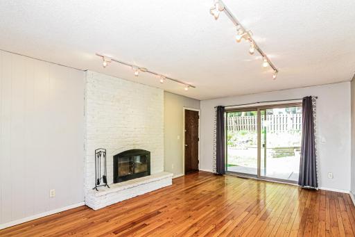 4708 W 102nd Street, Bloomington, MN 55437
