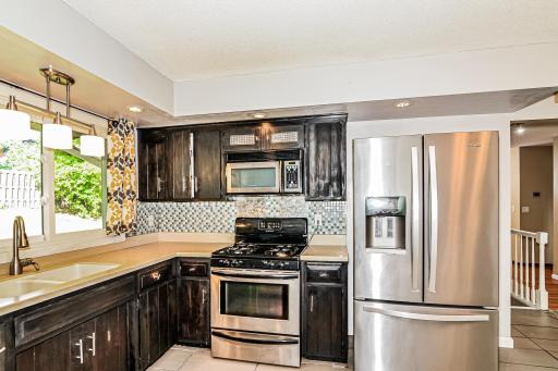 4708 W 102nd Street, Bloomington, MN 55437