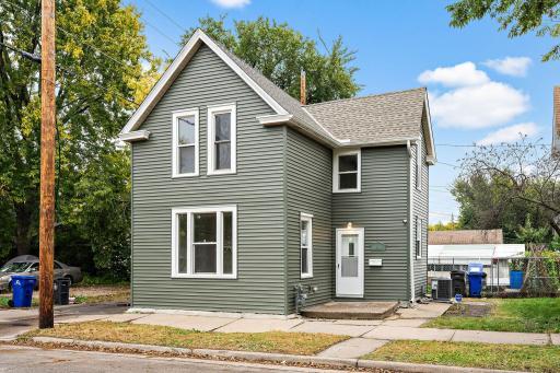 644 Arundel Street, Saint Paul, MN 55103
