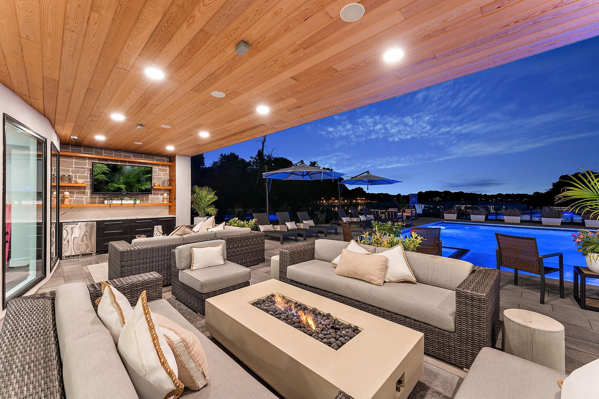 14-web-or-mls-UAV Vision Media I Twilights (18).jpg