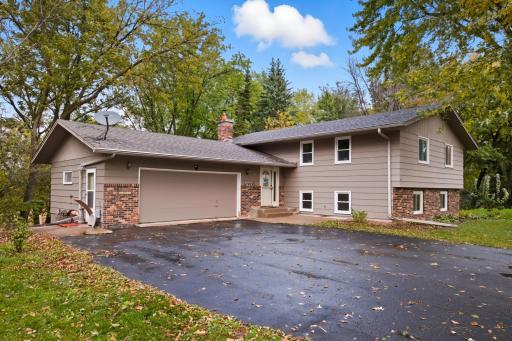 16056 Creekwood Road, Prior Lake, MN 55372