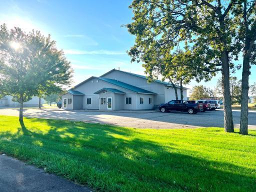 7953 College Road, Entire Building, Baxter, MN 56425
