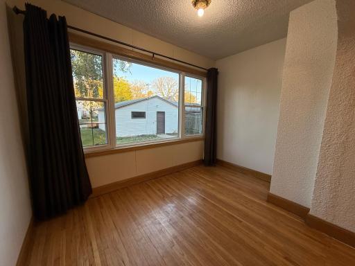 211 Kendall Avenue N, Thief River Falls, MN 56701