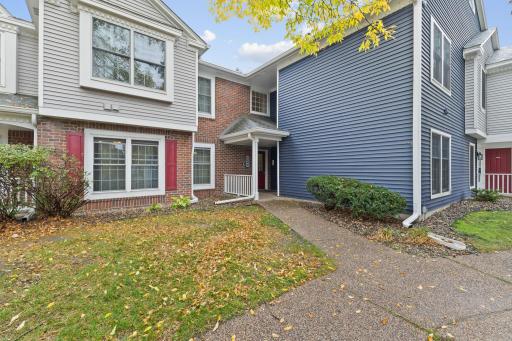 Welcome to 7471 W 110th St in a desirable Bloomington location!