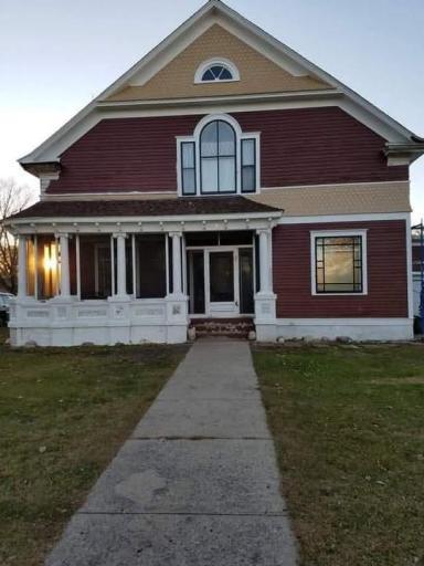 324 1st Avenue SW, Hankinson, ND 58041