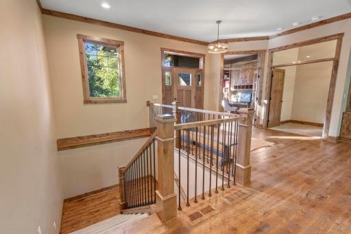 20060 Vine Street, Excelsior, MN 55331
