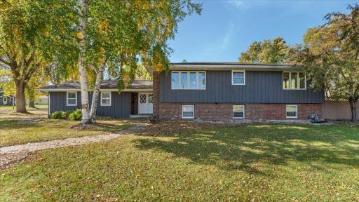 Photo for 900 13th Avenue SW, Willmar, MN 56201 - listing #6800822 900 13th Avenue SW, Willmar, MN 56201
