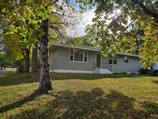 416 South Street, Paynesville, MN 56362