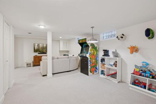 5625 Beard Avenue S, Edina, MN 55410