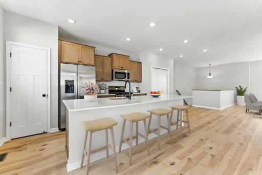 Photo for 10377 Birchwood Circle, Chaska, MN 55318 - listing #6800980 10377 Birchwood Circle, Chaska, MN 55318