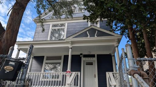 2939 Lyndale Avenue N, Minneapolis, MN 55411