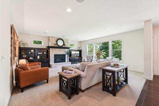 10009 Frederick Place, Eden Prairie, MN 55347