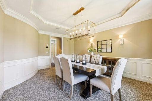 10009 Frederick Place, Eden Prairie, MN 55347