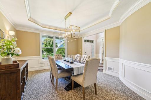 10009 Frederick Place, Eden Prairie, MN 55347