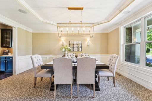 10009 Frederick Place, Eden Prairie, MN 55347