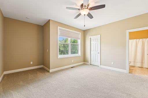 10009 Frederick Place, Eden Prairie, MN 55347