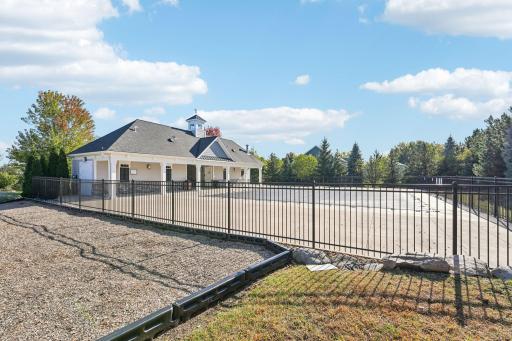 10009 Frederick Place, Eden Prairie, MN 55347
