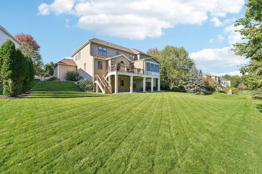 10009 Frederick Place, Eden Prairie, MN 55347
